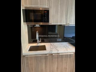 Mid Levels Central - Gramercy 07