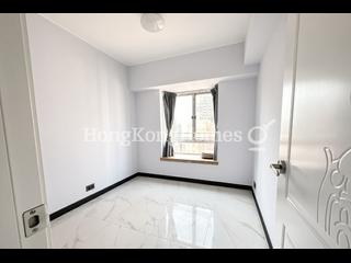 Sai Ying Pun - Ying Wa Court 06