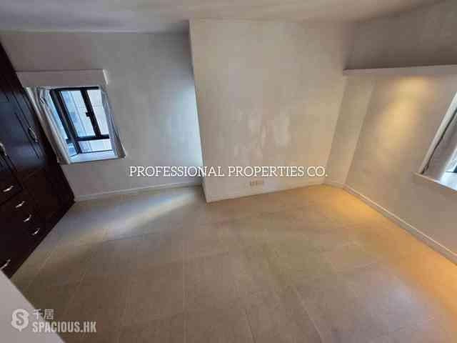 Soho - Albron Court 02