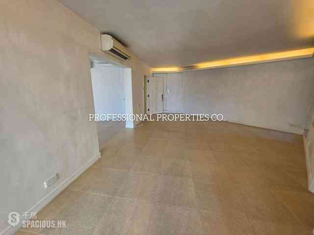 Soho - Albron Court 24