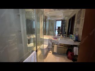 Wan Chai - The Avenue 10