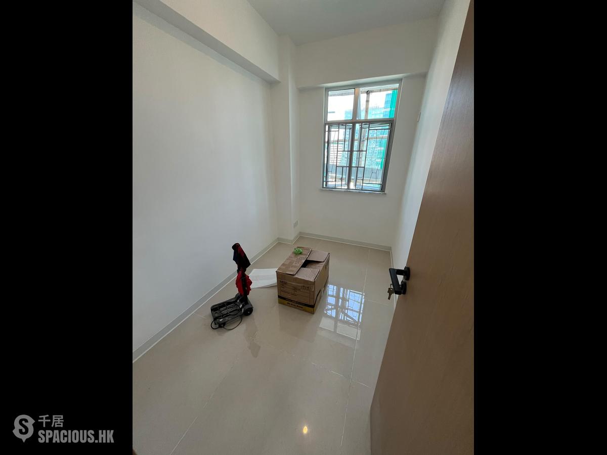 Braemar Hill - Braemar Terrace 01