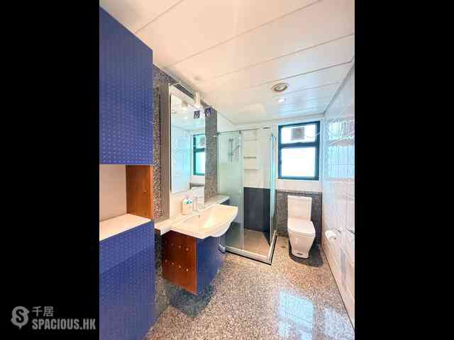 Mid Levels West - 80 Robinson Road 07