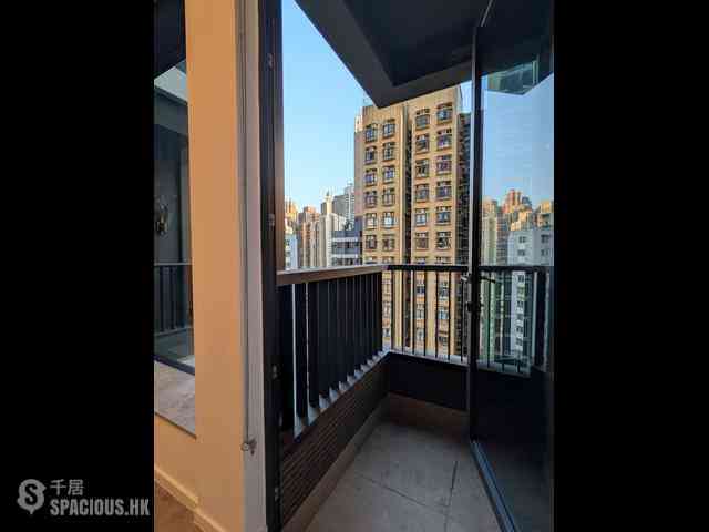 Sai Ying Pun - Bohemian House 04