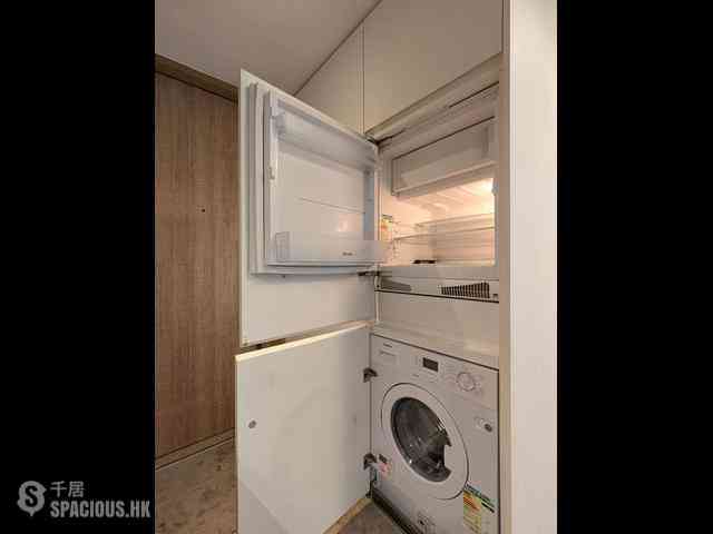 Sai Ying Pun - Bohemian House 12