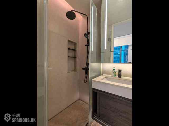 Sai Ying Pun - Bohemian House 08