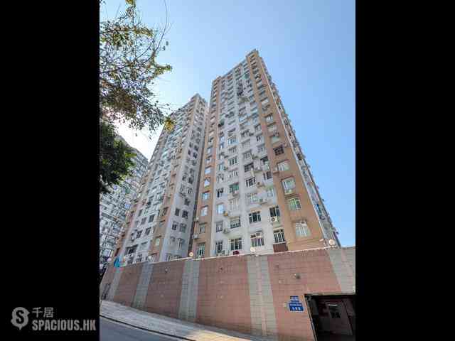 Tai Hang - Gold King Mansion 20