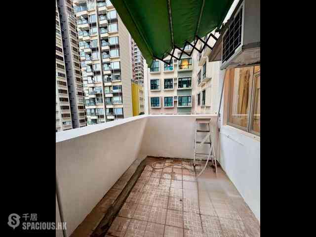 Soho - King Ho Building 02