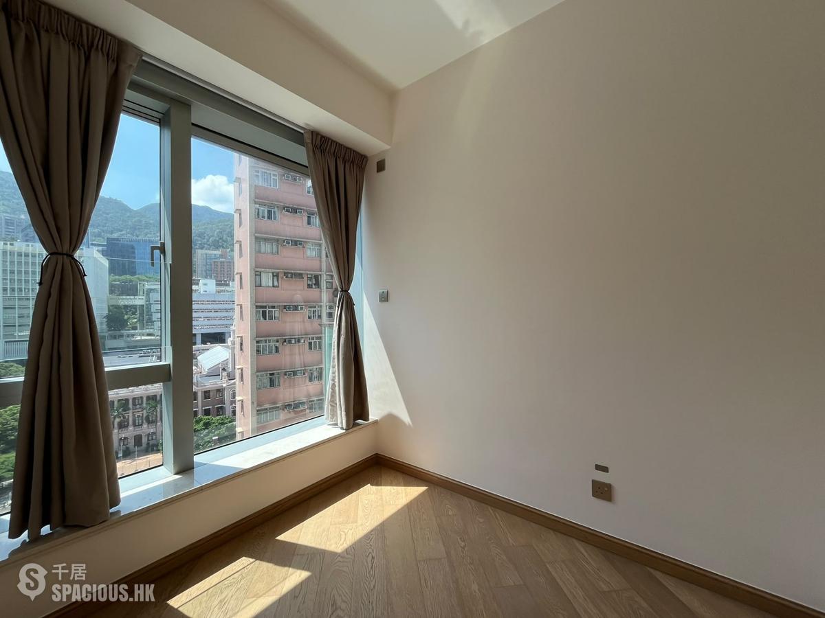 Sai Ying Pun - 63, Pokfulam 01