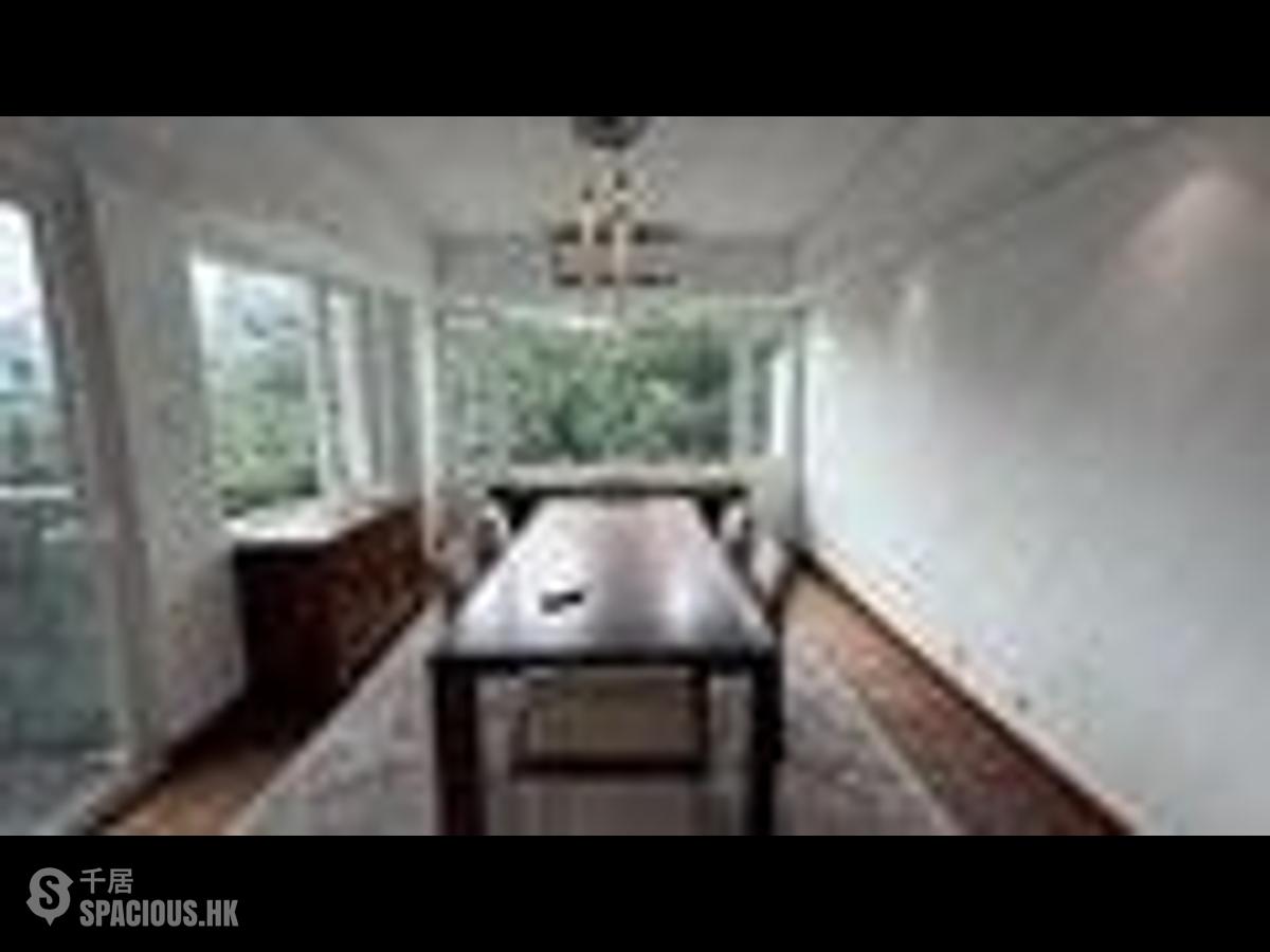 Central - Botanical Court 01