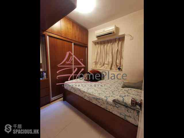 Sai Ying Pun - Kam Fung Mansion 07