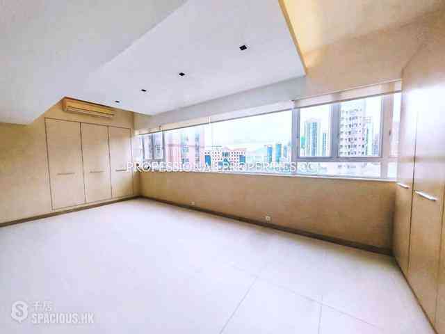 Causeway Bay - Fontana Gardens 01