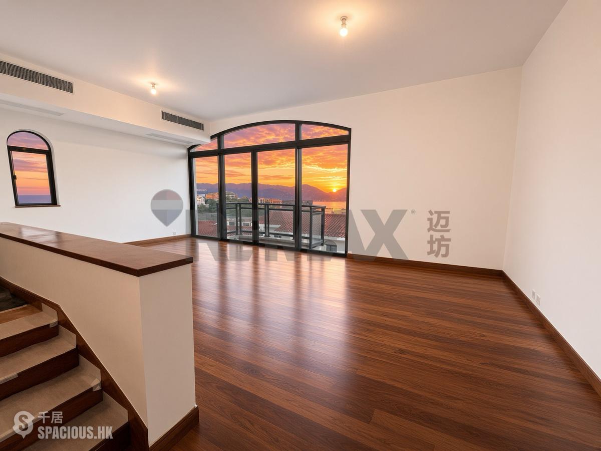 Chung Hom Kok - Casa Del Sol 01