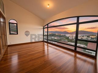 Chung Hom Kok - Casa Del Sol 08