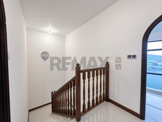 Chung Hom Kok - Casa Del Sol 16