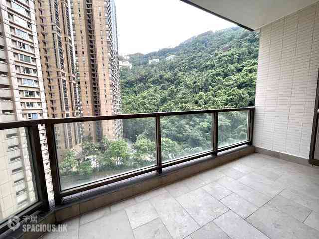 Mid Levels Central - Tregunter Block 1 02