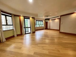 Mid Levels Central - Tregunter Block 1 05