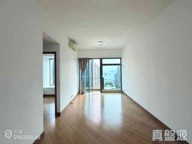Tseung Kwan O - The Wings 01