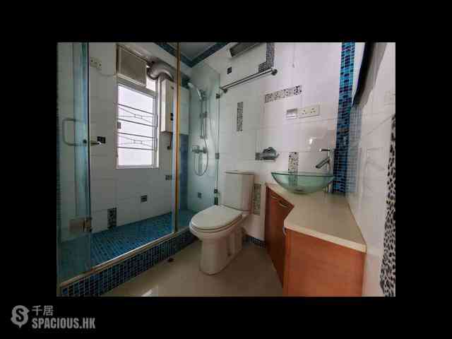 Wan Chai - Antung Building 04