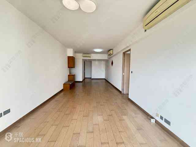 Wong Chuk Hang - Marinella Block 8 03