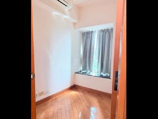 West Kowloon - Sorrento Phase 1 Block 6 05