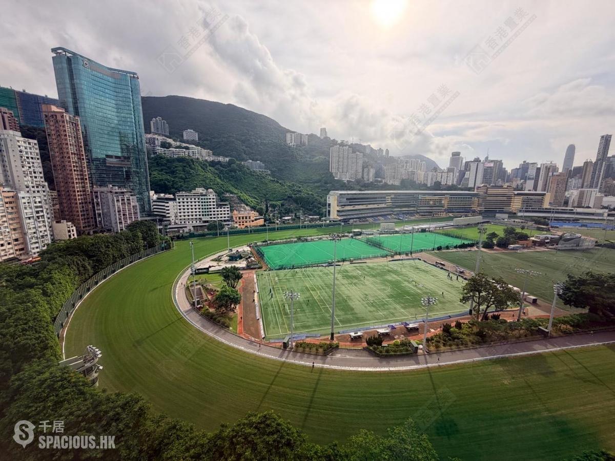 跑馬地 - 金鞍大廈 01