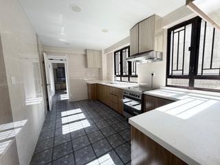 Braemar Hill - Wilshire Towers 05