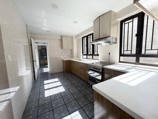 Braemar Hill - Wilshire Towers 05