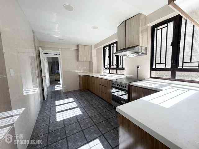 Braemar Hill - Wilshire Towers 05
