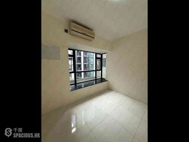 Mid Levels Central - The Grand Panorama 05
