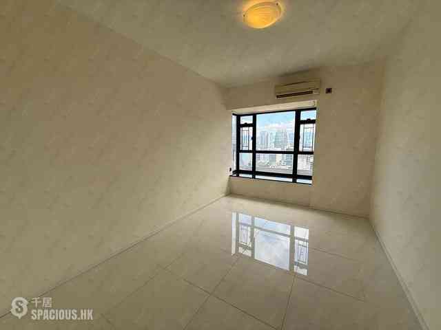 Mid Levels Central - The Grand Panorama 06