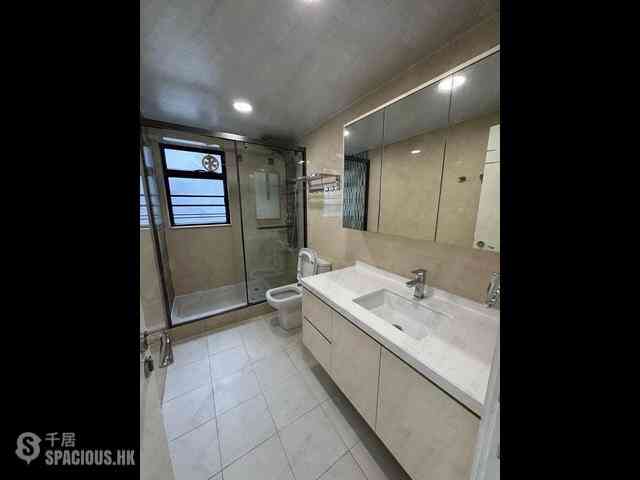 Mid Levels Central - The Grand Panorama 11