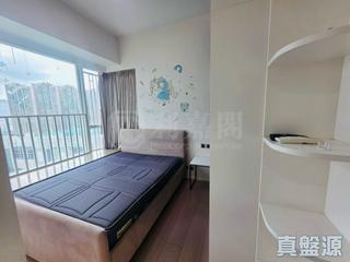 Tai Kok Tsui - Harbour Green Tower 1 03