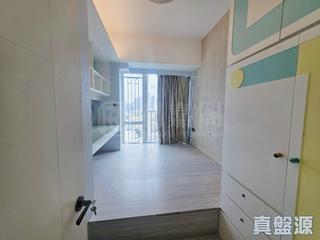 Tai Kok Tsui - Harbour Green Tower 1 04