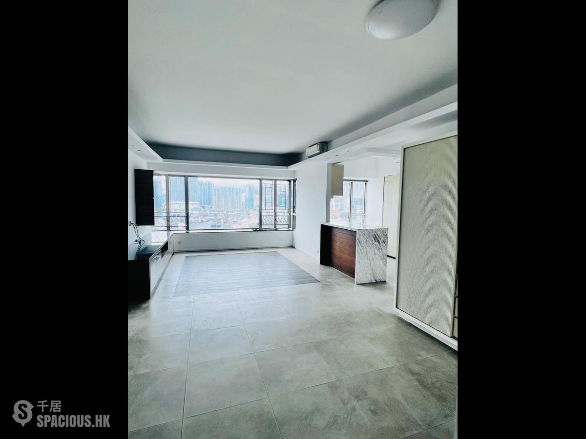 West Kowloon - Sorrento 01