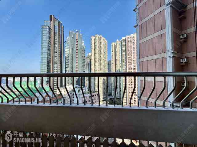 Mid Levels West - Scenic Heights 10