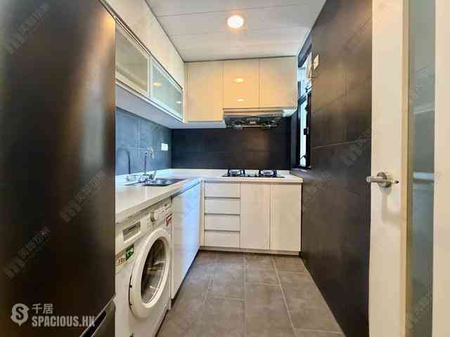 Mid Levels West - Scenic Heights 16