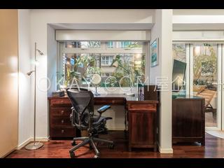 Mid Levels West - Fortune Gardens Block B 16