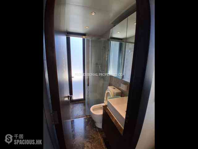 Sheung Wan - AVA128 08