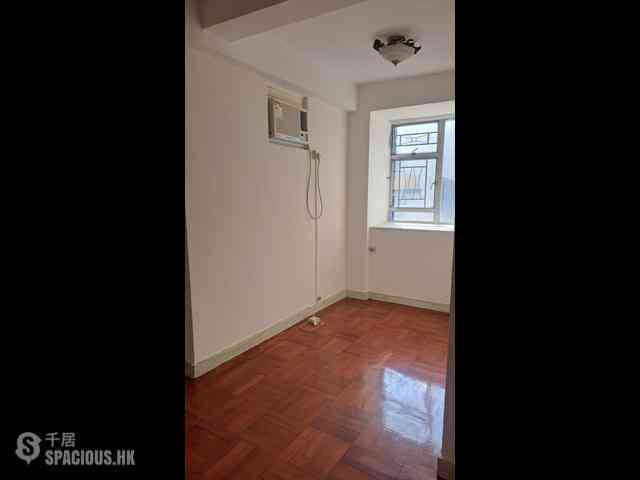 Tsim Sha Tsui - Shun Fai Building 03