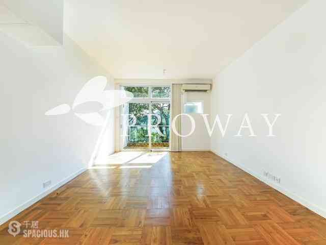 Chung Hom Kok - 30, Cape Road 03
