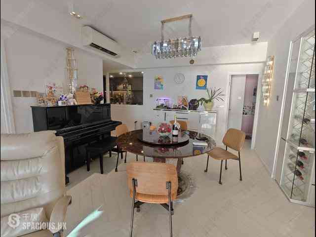 Repulse Bay - Splendour Villa 04