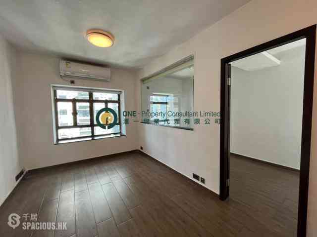 Mid Levels Central - Maxluck Court 01