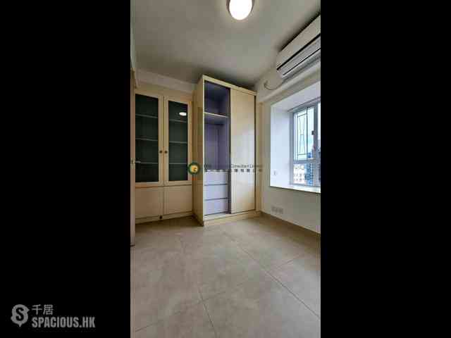 Sai Ying Pun - Kwong Fung Terrace 05