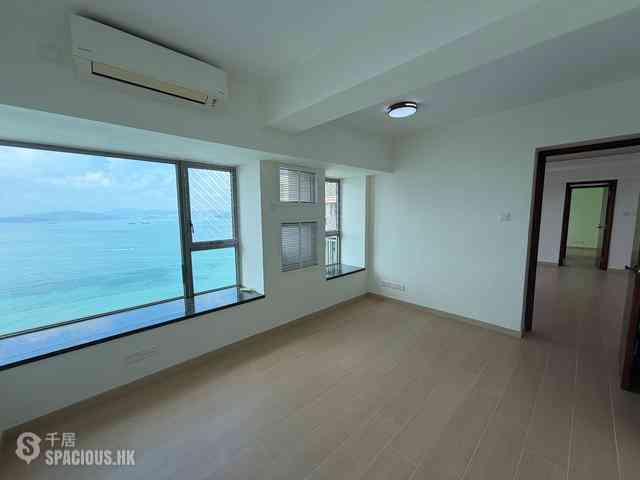 Kennedy Town - The Merton Tower 2 05