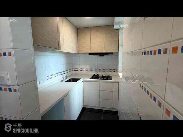 Kennedy Town - The Merton Tower 2 17