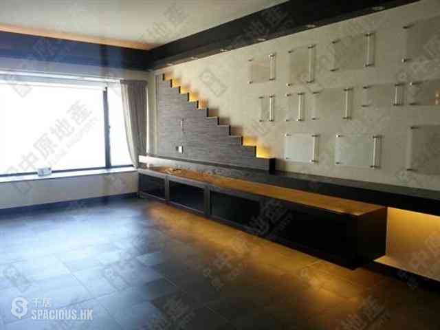 Mid Levels Central - The Grand Panorama 02