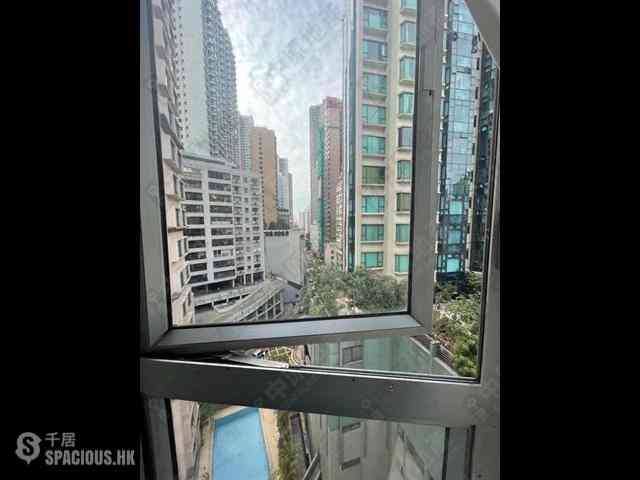 Mid Levels Central - Rich Court 09