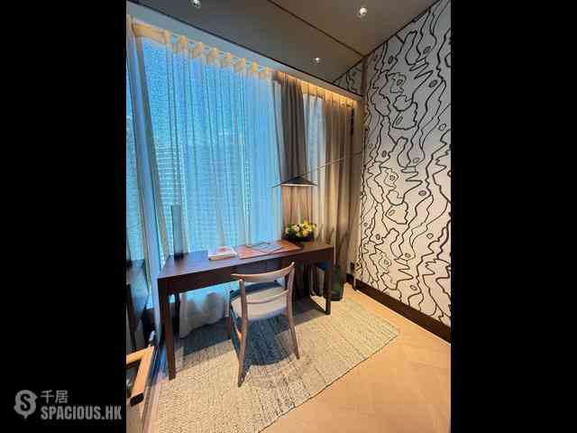 Kai Tak - The Knightsbridge 07