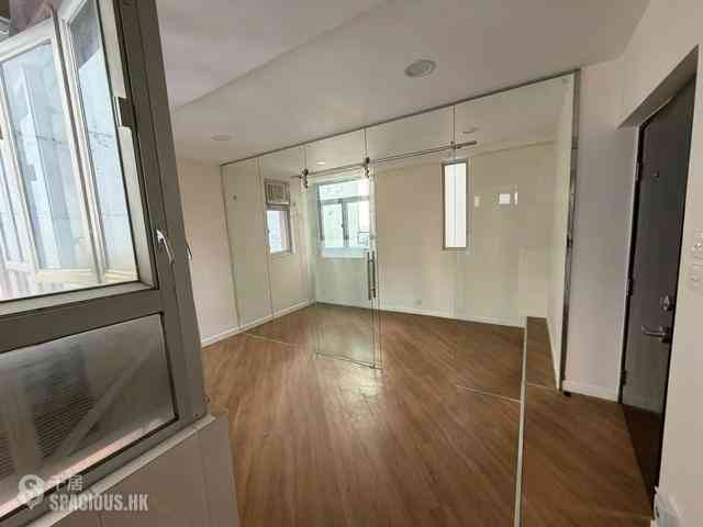 Wan Chai - Fasteem Mansion 04
